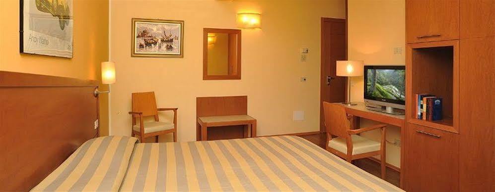 Hotel Olimpia Imola Exterior foto